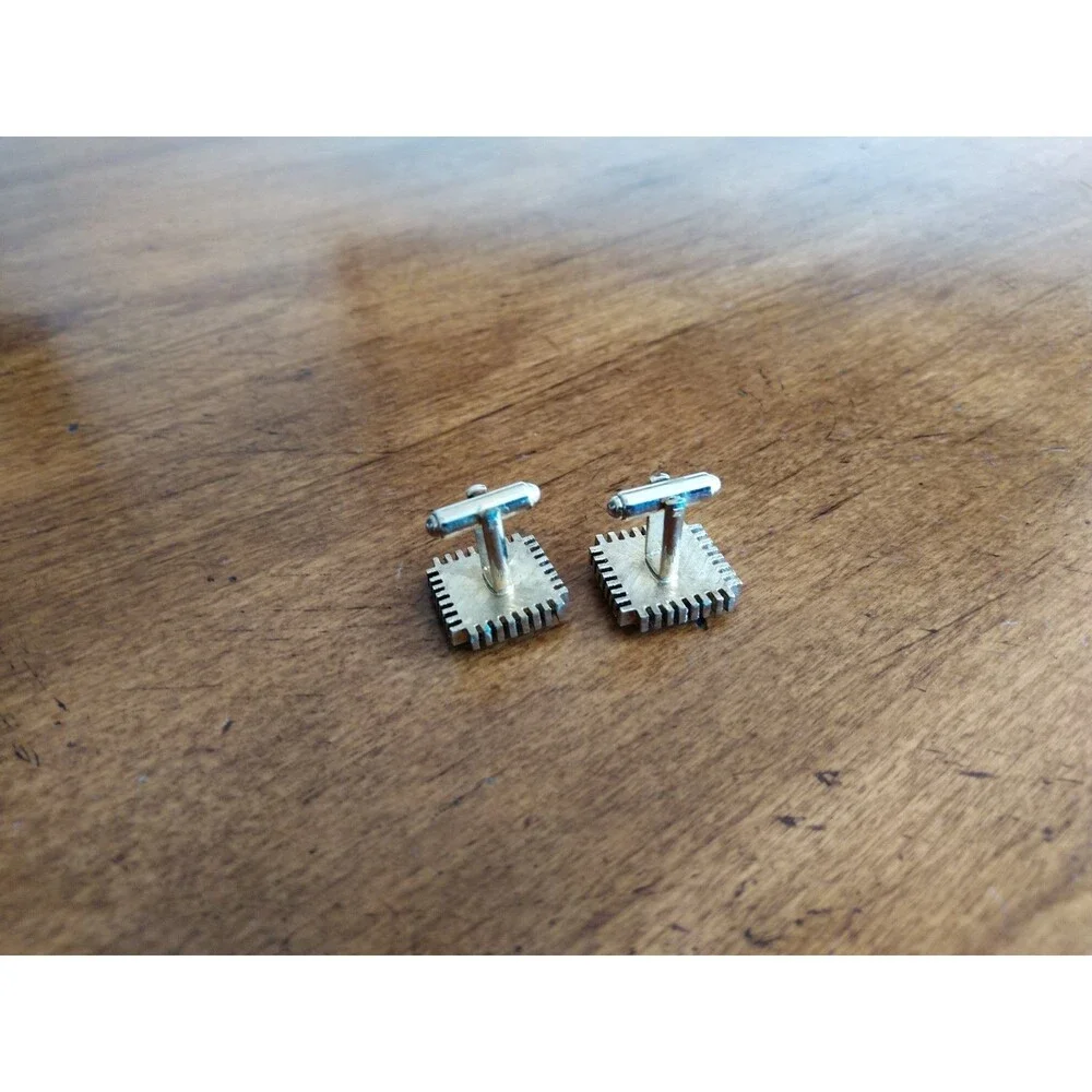 Swank Vintage Square Black Glass Stone Cufflinks Set Gold Tone 90s or earlier